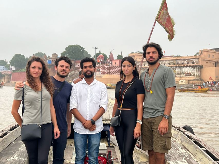 Varanasi : Full Day City Highlights Day Tour & Ganges Cruise - Durga Mandir, silk weaving time, and lunch on your own: the craft-and-faith mid-afternoon mix