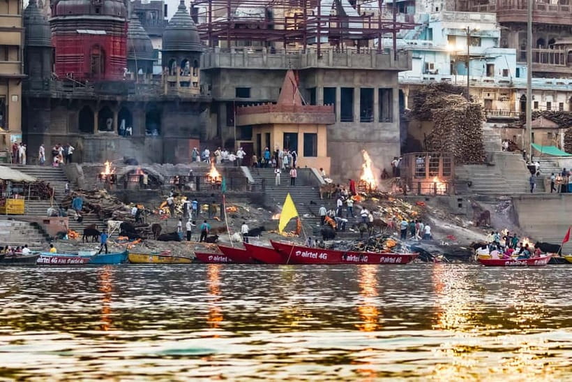 Varanasi Landmark Evening City Tour - Aarti & Boating - Rules to keep the evening smooth and respectful