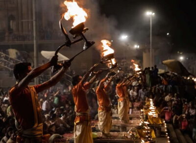 Varanasi Landmark Evening City Tour – Aarti & Boating