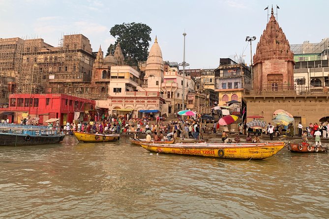 Varanasi Morning Boat Tour [RowBoat] - Why a sunrise rowboat on the Ganges is such a smart choice