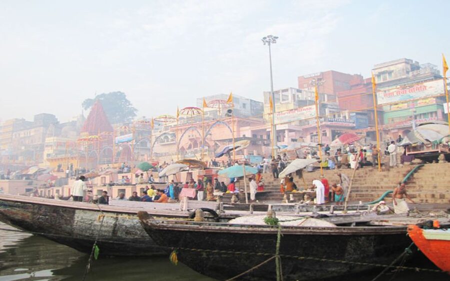 Varanasi: Sunrise Boat Ride w/ Ghats & Morning Rituals - Sunrise on the Ganga: Why This Varanasi Tour Works