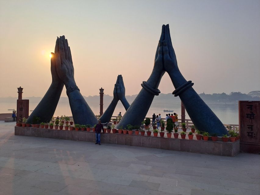 Varanasi: Sunrise Boat Tour with Arti Ceremony - Passing about 55 ghats, how the river becomes a story