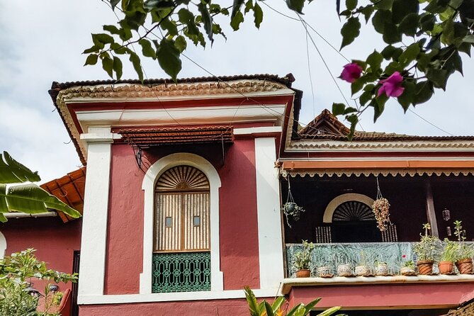 Wine Tasting Experience At 150 Years Old Indo-Portuguese House - Inside the Indo-Portuguese House: How the Guide Makes It Personal