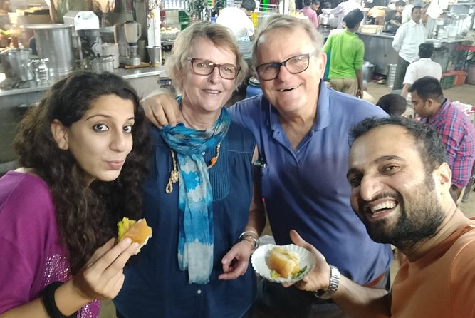 Winner Mumbai Street Food Tour in the World Top 20 by Guardian - Pancham Puriwala: The North Indian Thali Finish