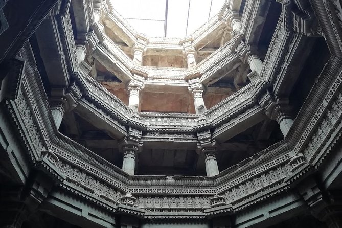 World heritage Ahmedabad city tour in private car with guide and lunch - Entering Ahmedabad’s World Heritage vibe, without the hassle